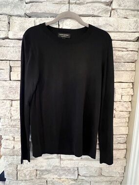 Banana Republic Black Long Sleeve Crew Neck Tee